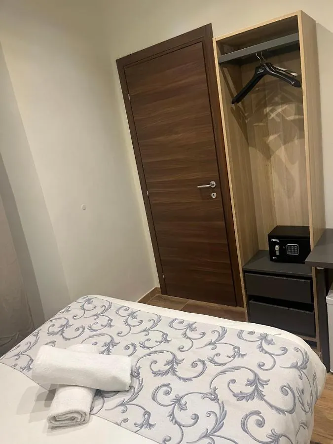 Hotel Veronese Genua 3*,  Italien