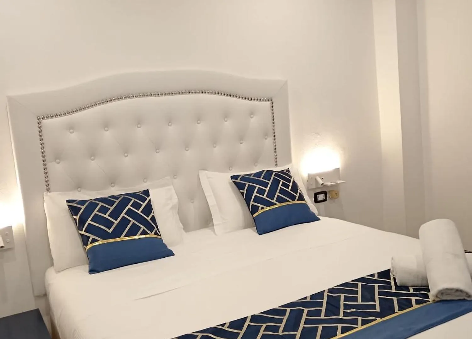 Hotel Veronese Genua 3*,  Italien