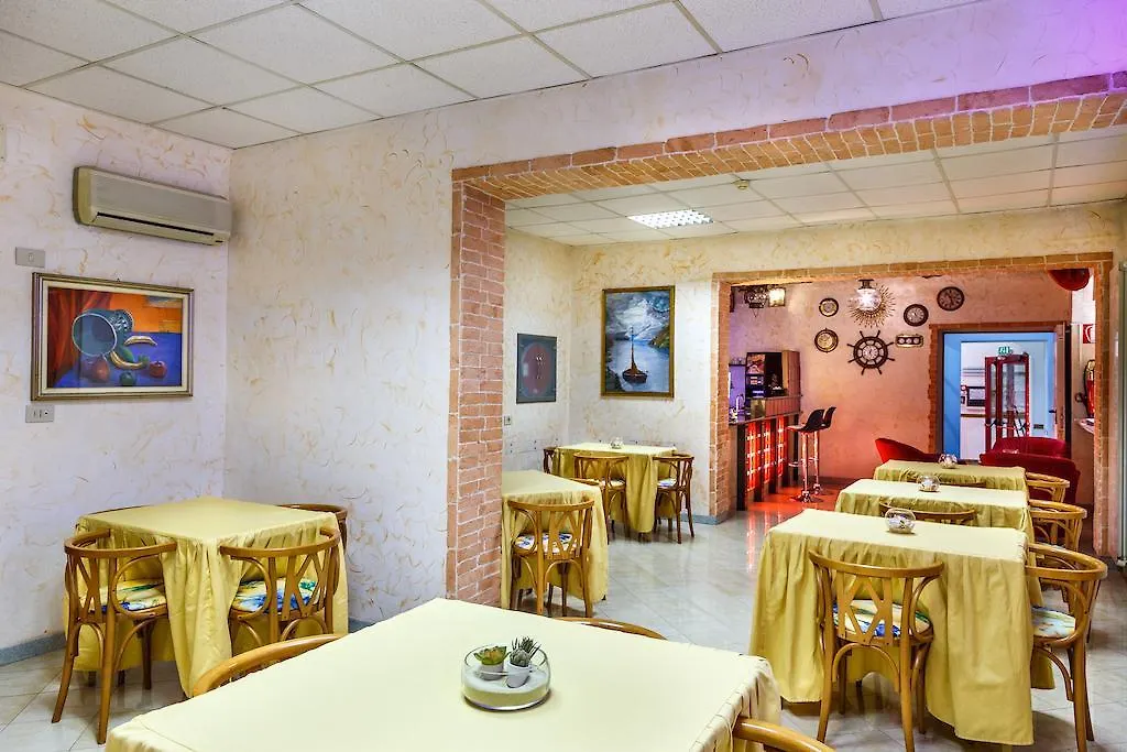 Hotel Veronese Genua 3*,  Italien