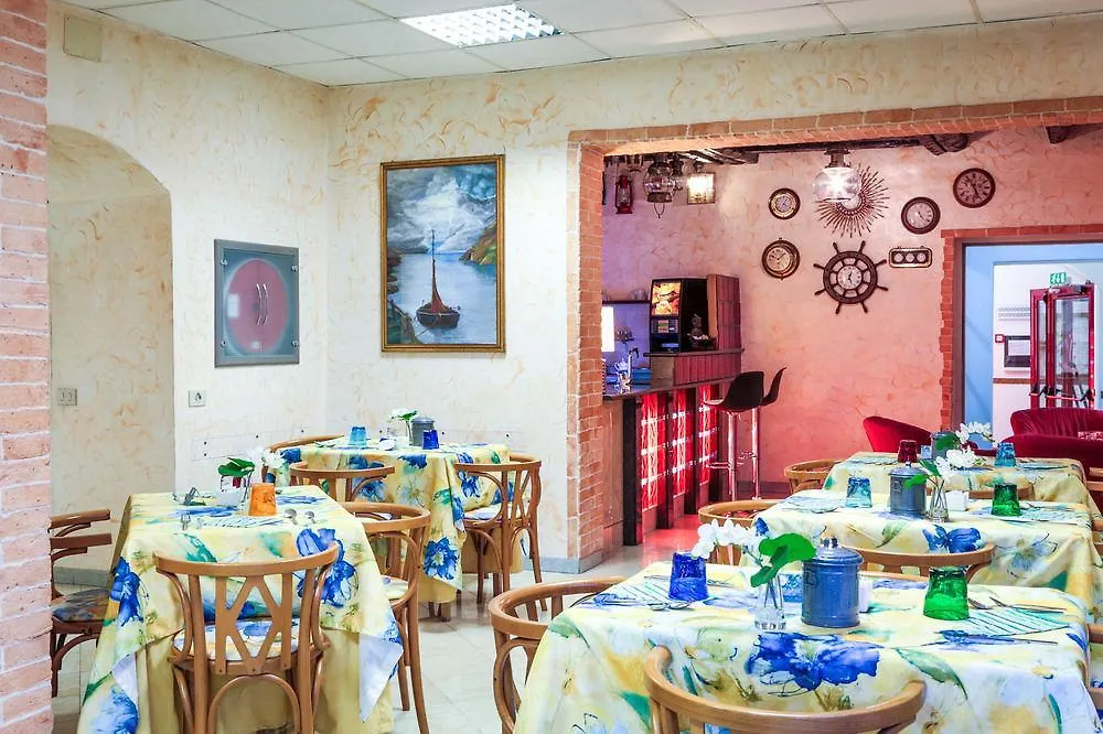 ***  Hotel Veronese Genua Italien